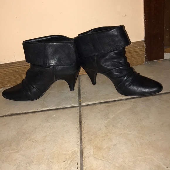 LEATHER "Steve Madden” Ankle Boots’ - Picture 10 of 13